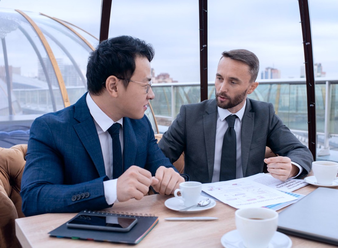 Understanding Your Emotional Patterns: The Power of Mood Tracking and Analytics